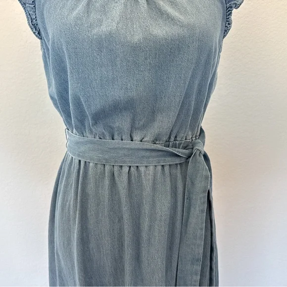 *SOLD* EUC Size S Denim Maxi Dress with Ruffled Cap Sleeves - Picture 3 of 9